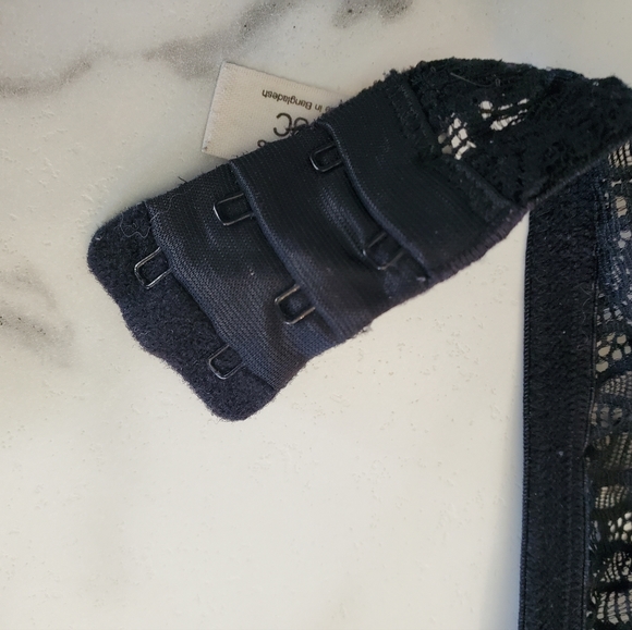 SO Intimates Black Bra 38C - Picture 8 of 16